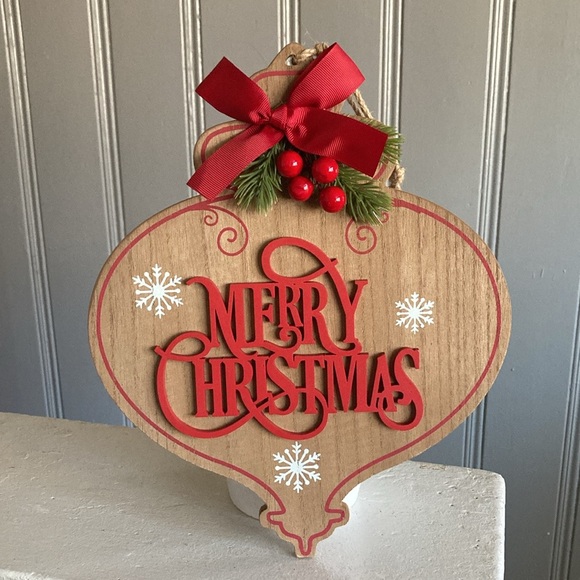 NWT- Merry Christmas Wooden Ornament Shaped Decoration Sign - Picture 8 of 17